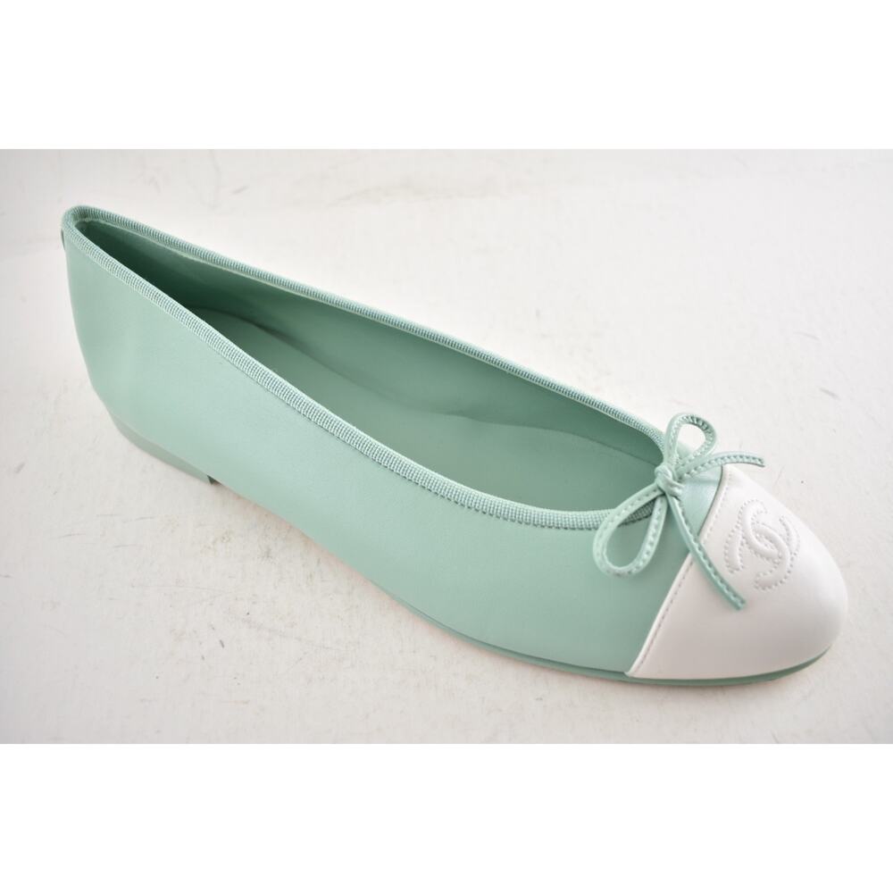 Chanel 26S Mint Green White Lambskin Leather CC Logo Ballet Ballerina Flat 37.5 - Picture 8 of 16